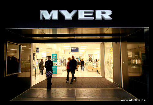 Myer threatens to go online offshore Myer threatens to go online offshore